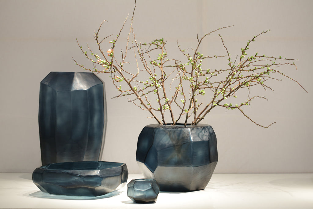 Guaxs - Cubistic Tall Glass Vase, Ocean Blue/ Indigo - Mondopiero